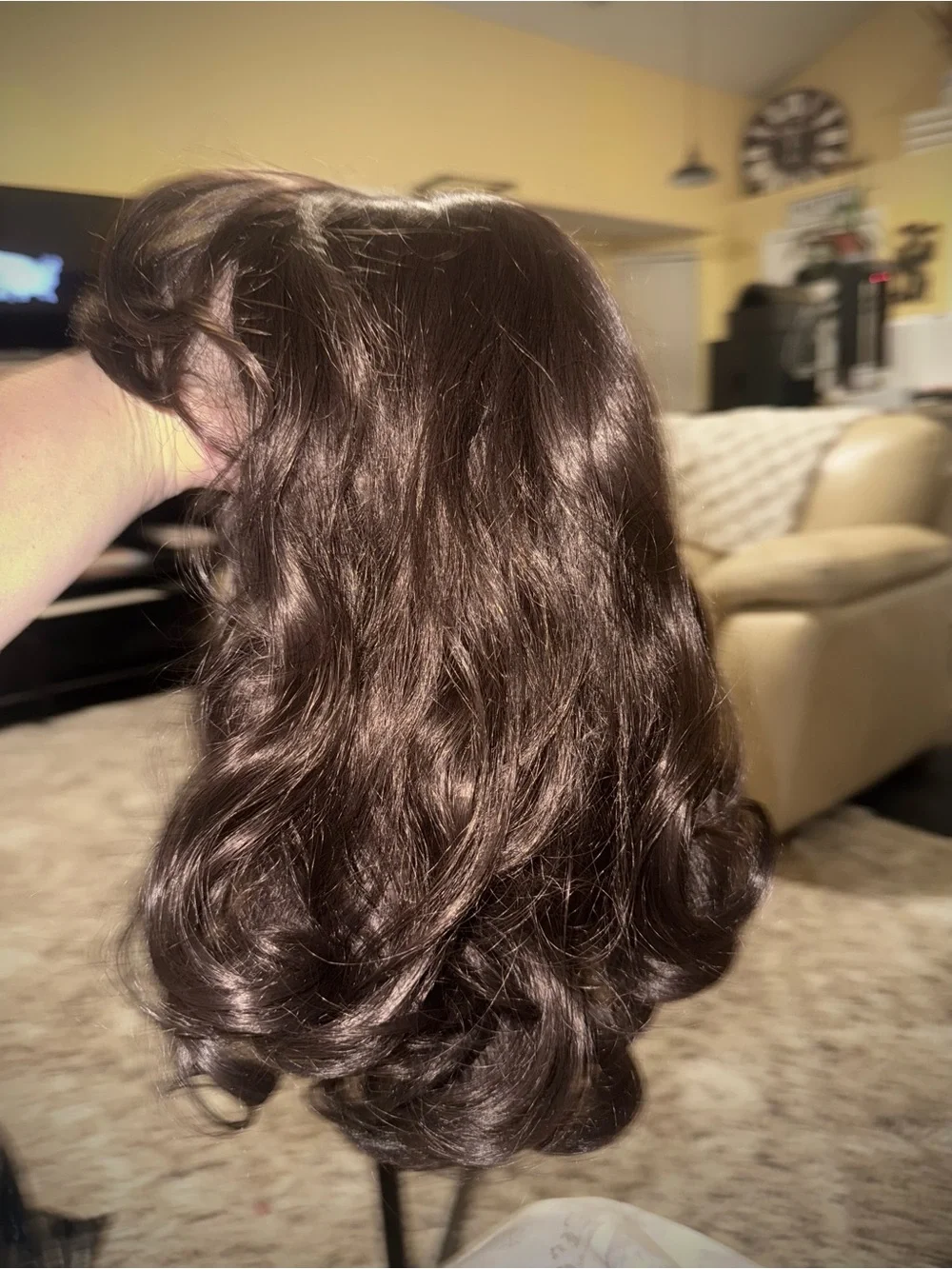 Dark Brown Women’s Shoulder-Length Wavy Wig - Unbranded